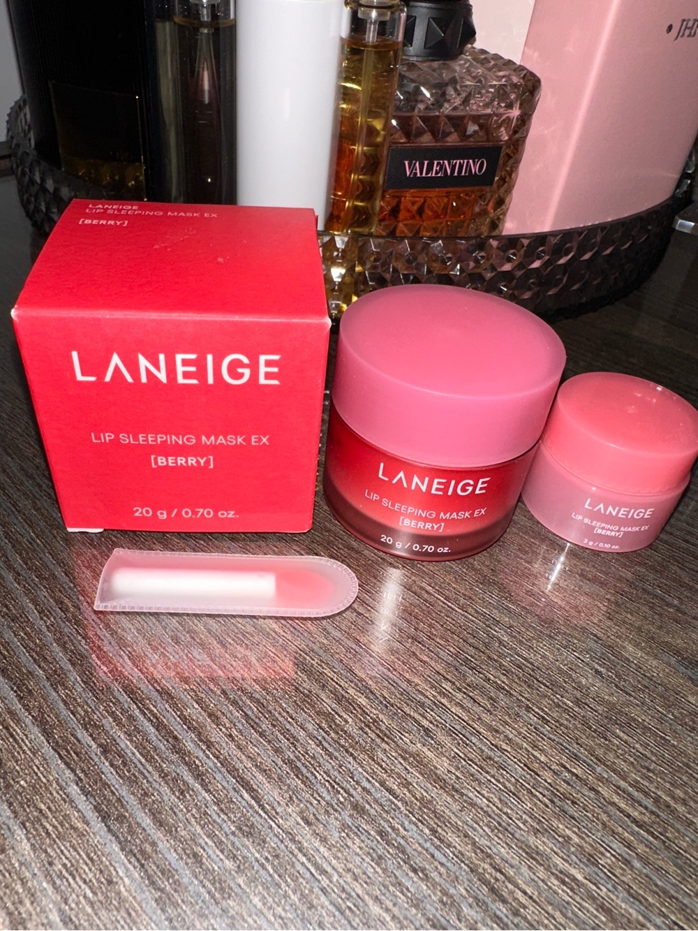 Laneige Berry Lip Sleeping Mask Full Size EX 20g + Mini 3g Set - Picture 2 of 2